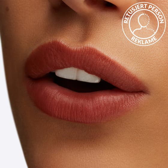 Lustreglass Sheer-Shine Lipstick