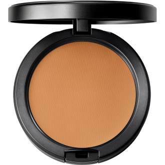 Studio Fix Powder Plus Foundation