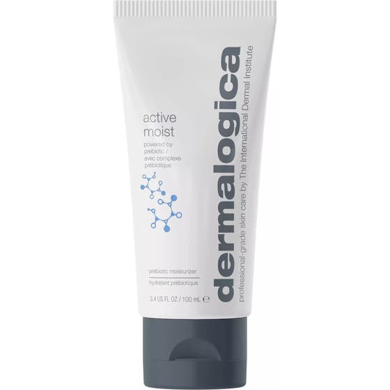 Dermalogica Active Moist fuktighetsgivende ansiktskrem med prebiotika i hvit tube med mørkegrå kork og blå detaljer.