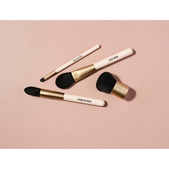 Concealer brush