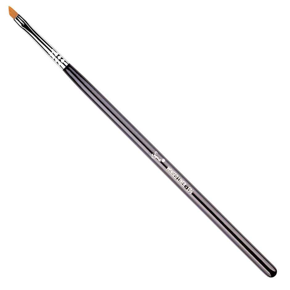 Produktfoto för Sigma Beauty Winged Liner Brush - E06 1 pcs