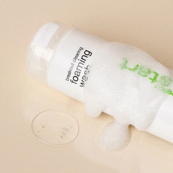 Breakout Clearing Foaming Wash
