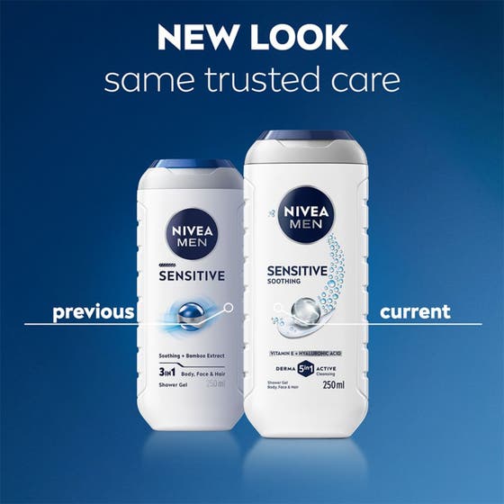 NIVEA MEN Shower Gel Sensitive 250 ml beroligende dusjsåpe skaper skum på en mann i dusjen med tekst pH skin neutral.