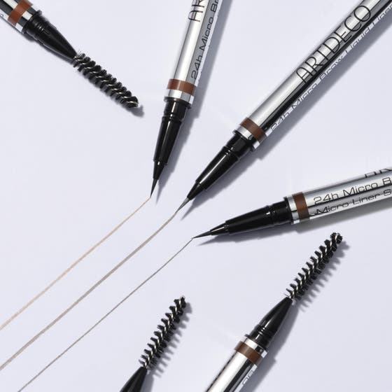 24h Micro Brow Liquid Liner