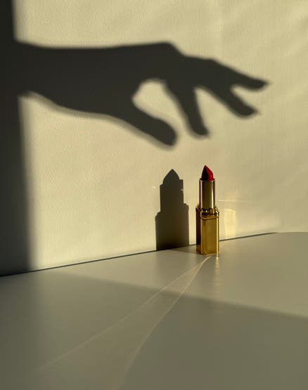 LYXIG BEAUTY VÄRD VARENDA KRONA 