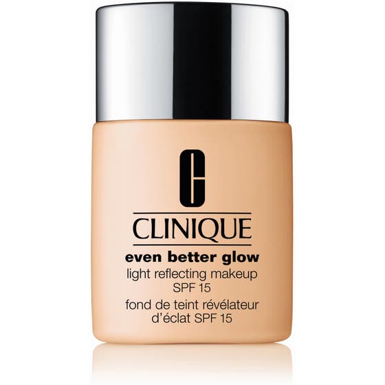 Even Better Glow Light Reflecting Makeup SPF15