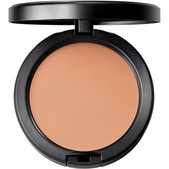 Studio Fix Powder Plus Foundation