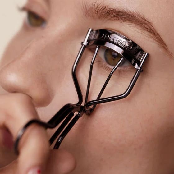 The Key To The Perfect Lashes