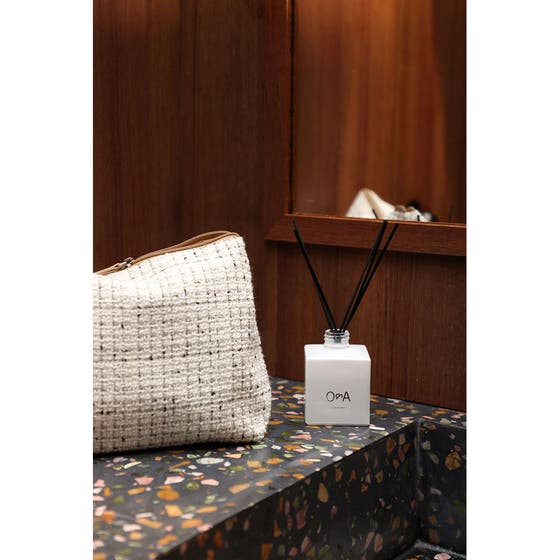 Cosmetic L White Twinkle