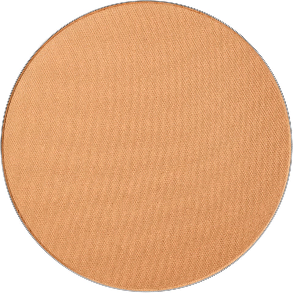 Studio Fix Powder Plus Foundation NW18 Refill 12 g