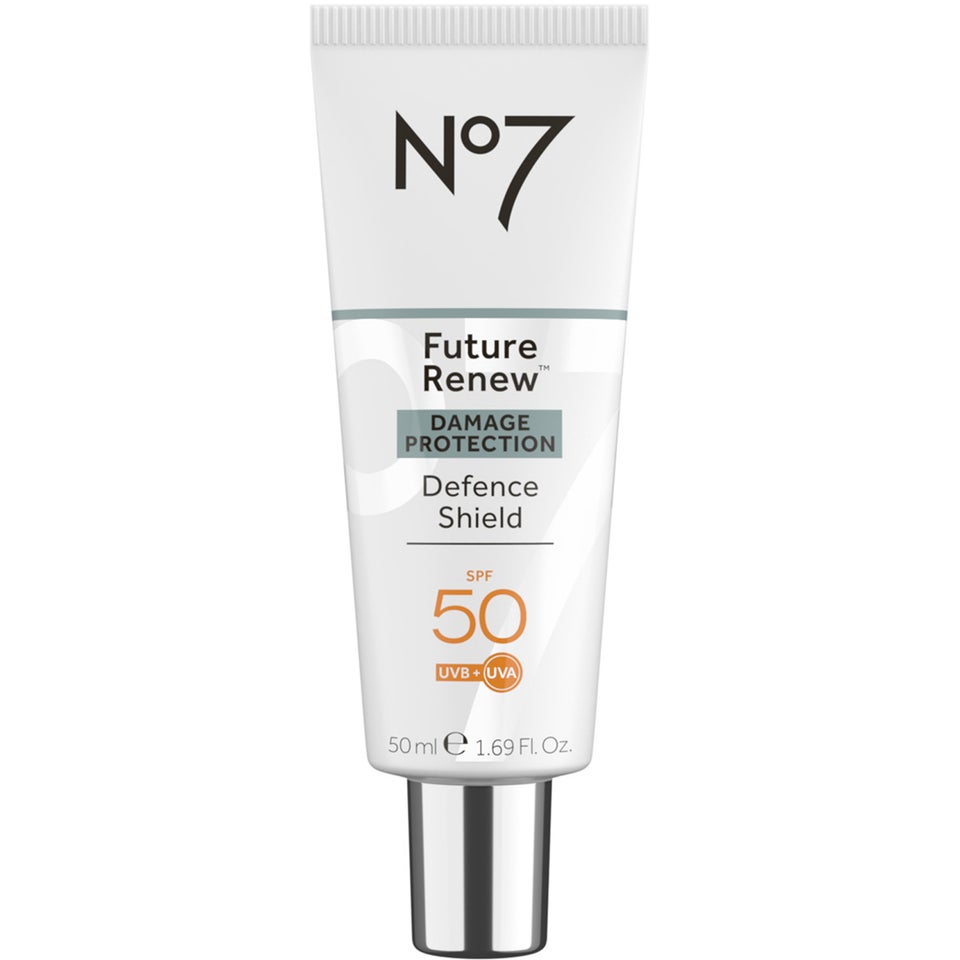 Future Renew Defence Shield SPF50