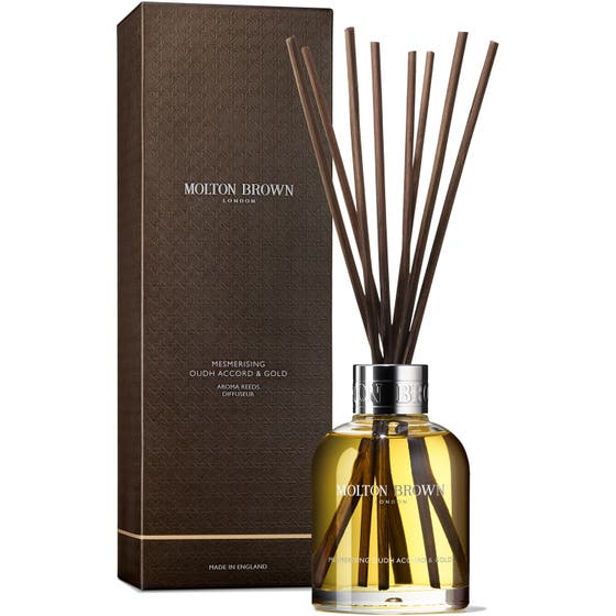 Mesmerising Oudh Accord & Gold Aroma Reeds