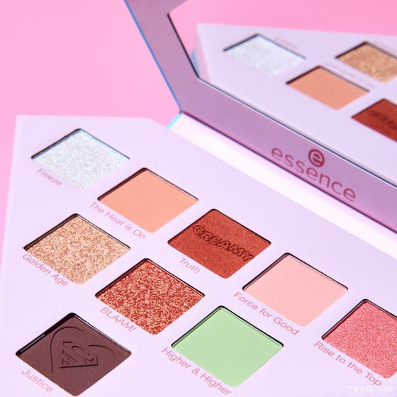 Superman eyeshadow palette