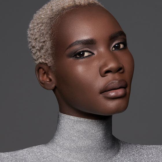 MAC Pro Longwear Nourishing Waterproof Foundation