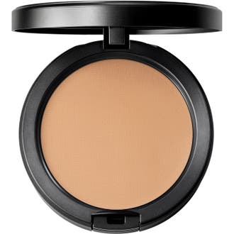 Studio Fix Powder Plus Foundation
