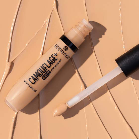 Camouflage + Matte Concealer