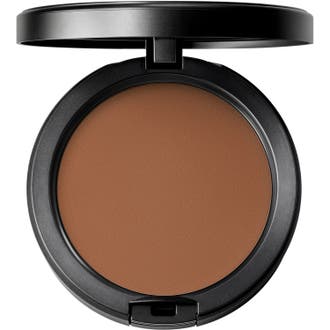 Studio Fix Powder Plus Foundation