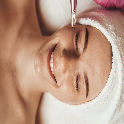 Swiss Clinic Skin Roller - kotikäyttöinen mikroneulausrulla