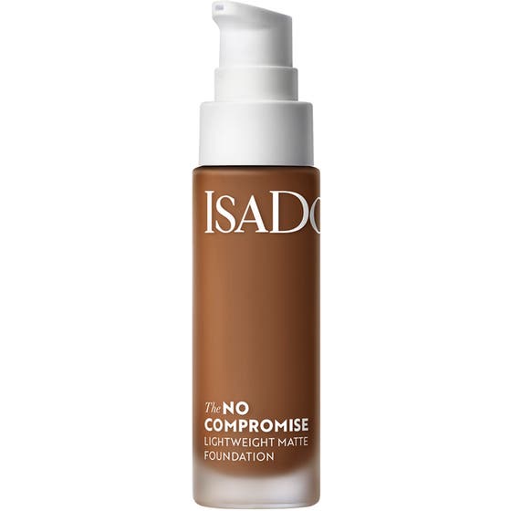 No Compromise Lightweight Matte Foundation