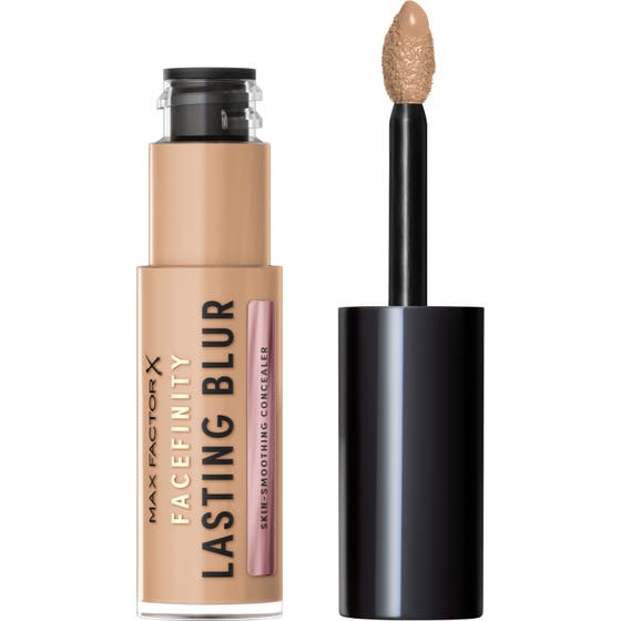 Facefinity Lasting Blur Concealer