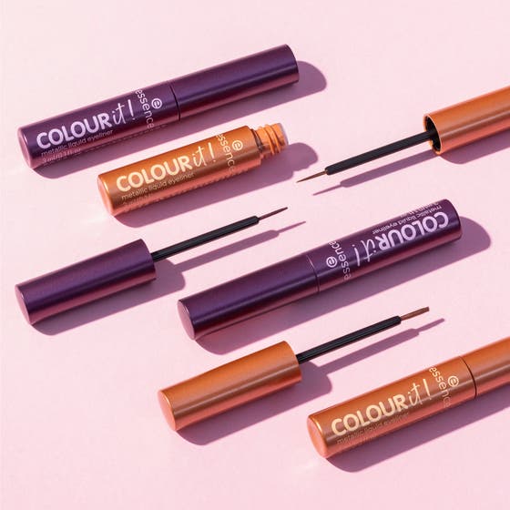 Colour it! Metallic Liquid Liner