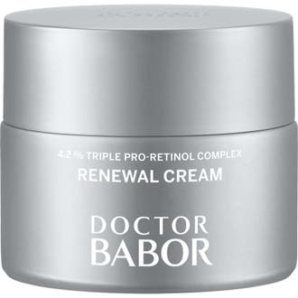 Doctor Babor Renewal Cream 50 ml uudistava kasvovoide silottaa ihoa retinolin avulla hopeisessa mattapurkissa.