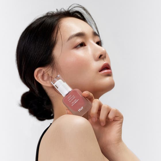 Moist Ampoule Blusher