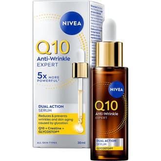 Nivea Q10 Anti-Wrinkle Expert Dual Action Serum 30ml mot rynkor i brun glasflaska med elegant guldpipett.