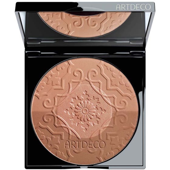 All Seasons Bronzing Powder