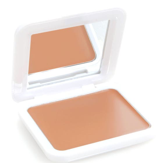 Backstage Crème to Powder Foundation