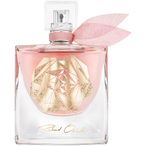 La Vie Est Belle Holiday