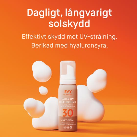 EVY Technology Daily UV Face 75 ml fuktighetsgivende solkrem som gir fukt med hyaluronsyre og hvit mousse på oransje bunn