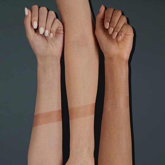 Sun Lover Glow Bronzing Powder