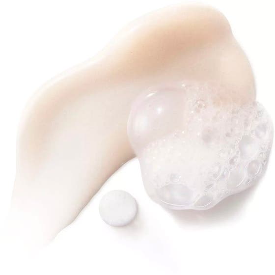 Elizabeth Arden Ceramide Skin Renewing Cleanser 125 ml rengöringsgel med krämig textur och löddrande bubblor