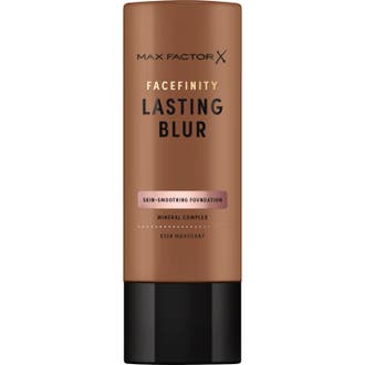 Facefinity Lasting Blur Foundation