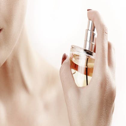 3 tips som får parfymen til å holde lenger