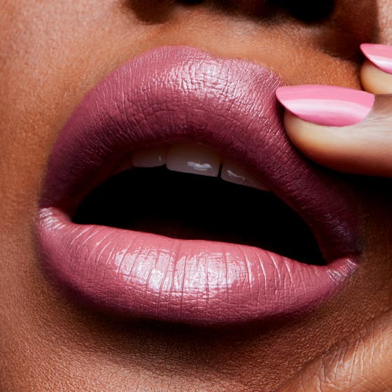 Amplified Crème Lipstick