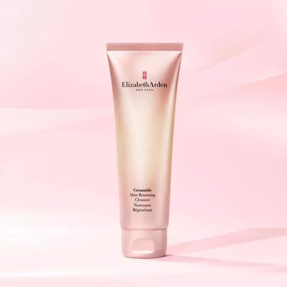 Elizabeth Arden Ceramide Skin Renewing Cleanser 125 ml rengöringsgel i en skimrande rosa tub som ger förnyad lyster