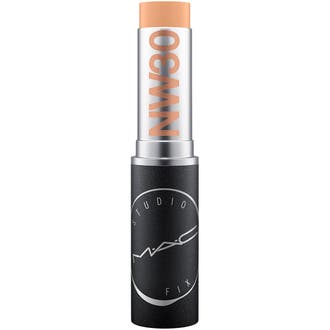Studio Fix Soft Matte Foundation Stick