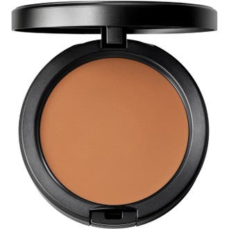 Studio Fix Powder Plus Foundation