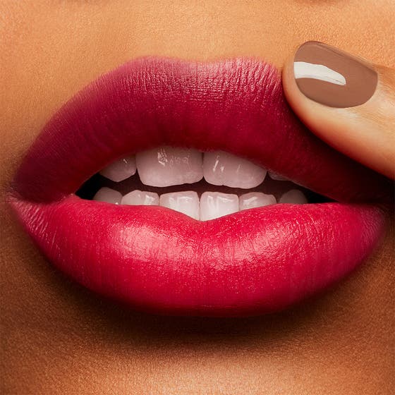 Love Me Lipstick