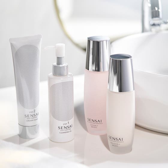 Moist Cleanse Ritual (Moist Emulsion + Cleansing Oil)