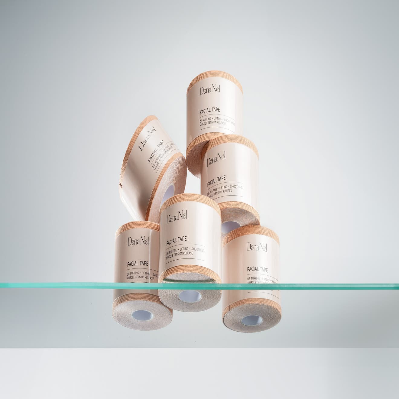 Face taping: Vad är det och hur gör man?