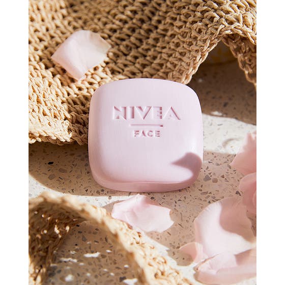 MagicBar Radiance Cleansing Bar