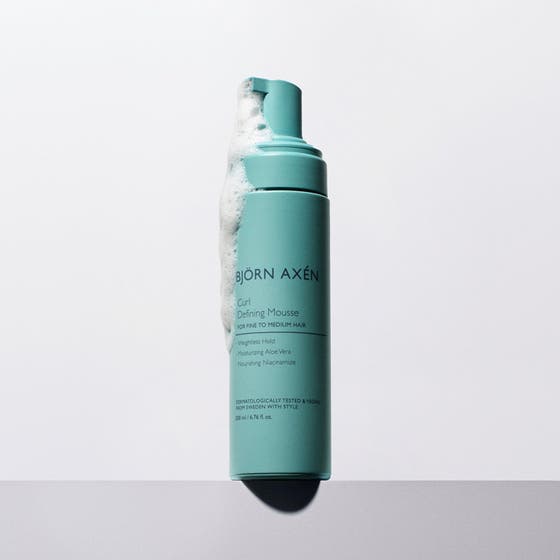 Curl Definition Complete Routine