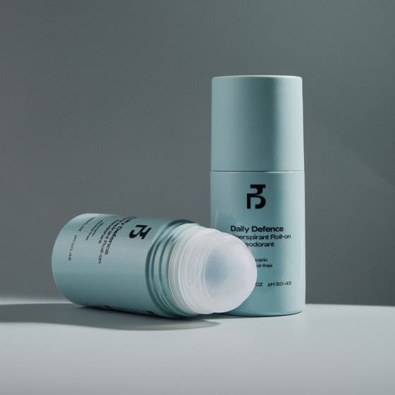 Daily Defence Antiperspirant Roll-on Deodorant