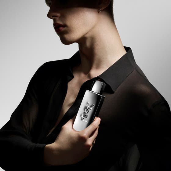 Yves Saint Laurent MYSLF L'Absolu Eau de Parfum 40 ml herreparfyme i speilblanke sølvfargede flasker