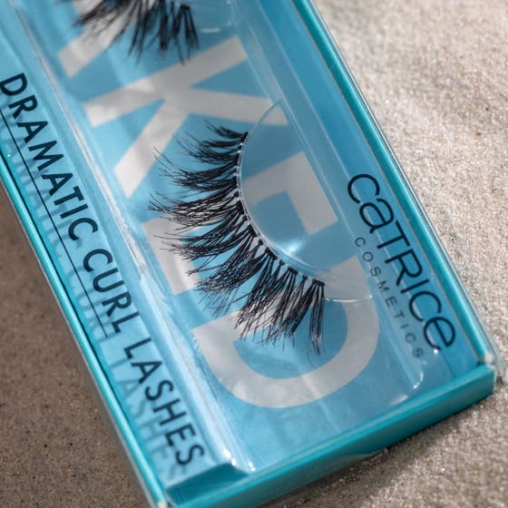 Faked Dramatic Curl Lashes