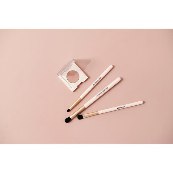 Eyeshadow
