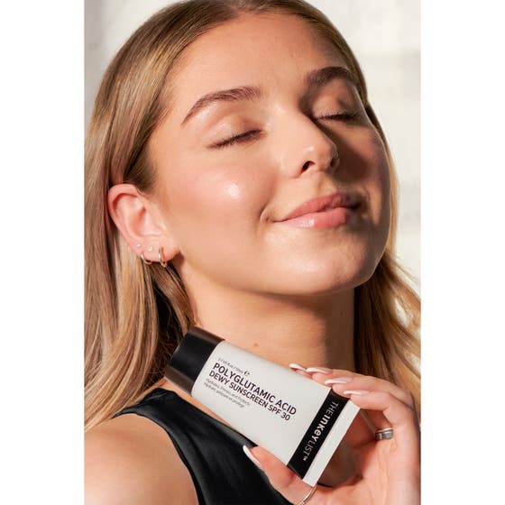 Polyglutamic Acid Dewy Sunscreen SPF30